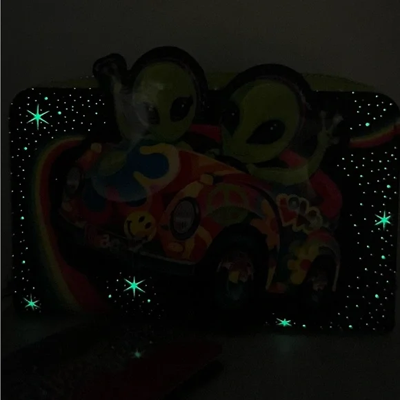 Loungefly Lisa Frank Cosmic Alien Ride Zip Around Wallet - Picture 8 of 8